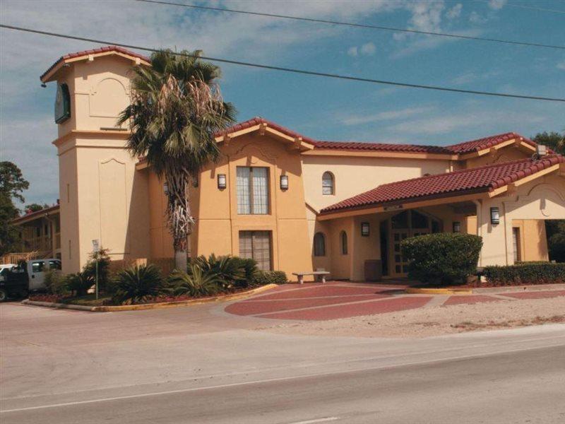 La Quinta Inn By Wyndham Lufkin Exterior photo